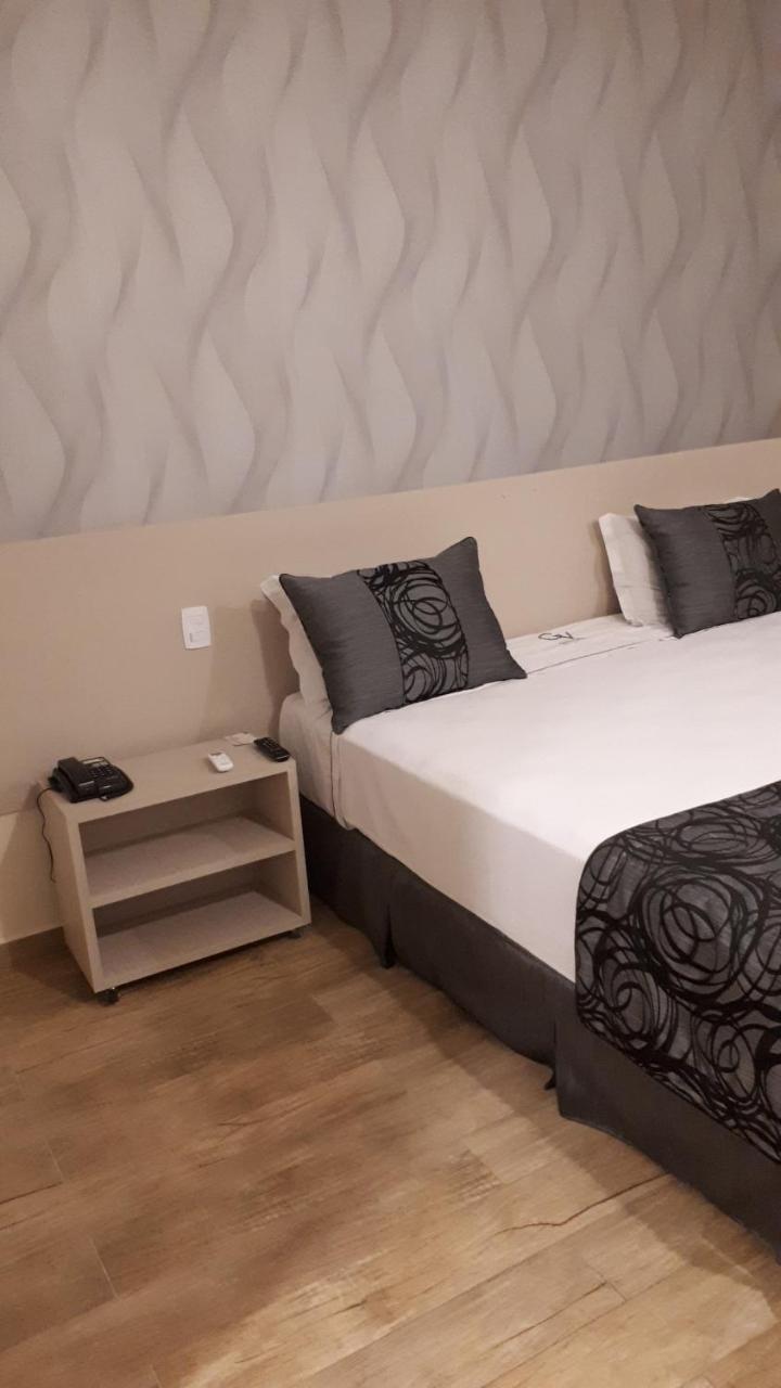 Summit Suites Hotel Cacapava Esterno foto