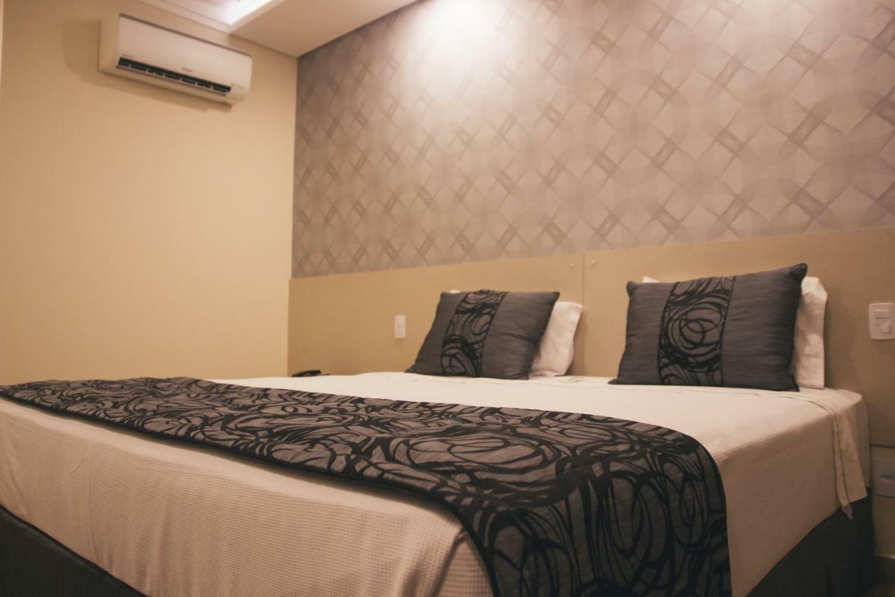 Summit Suites Hotel Cacapava Esterno foto