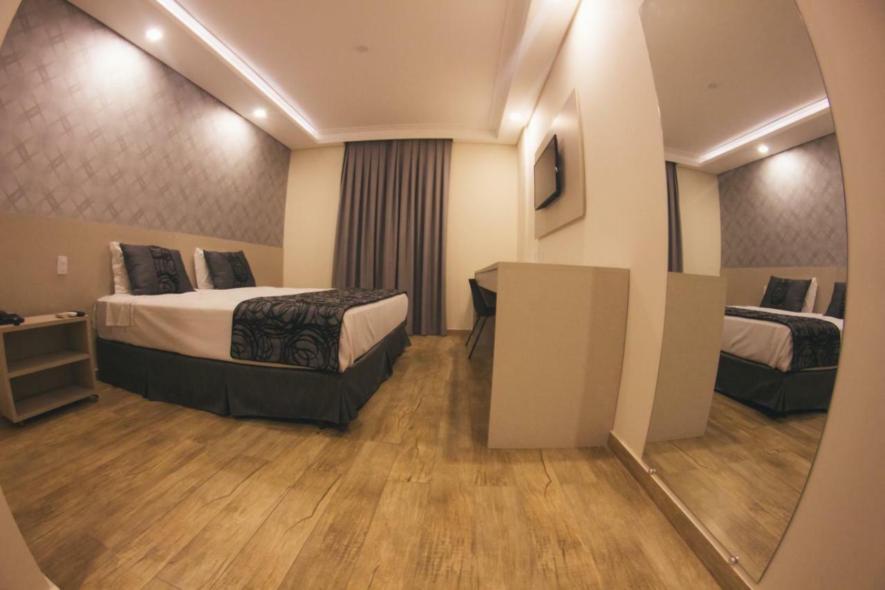 Summit Suites Hotel Cacapava Esterno foto