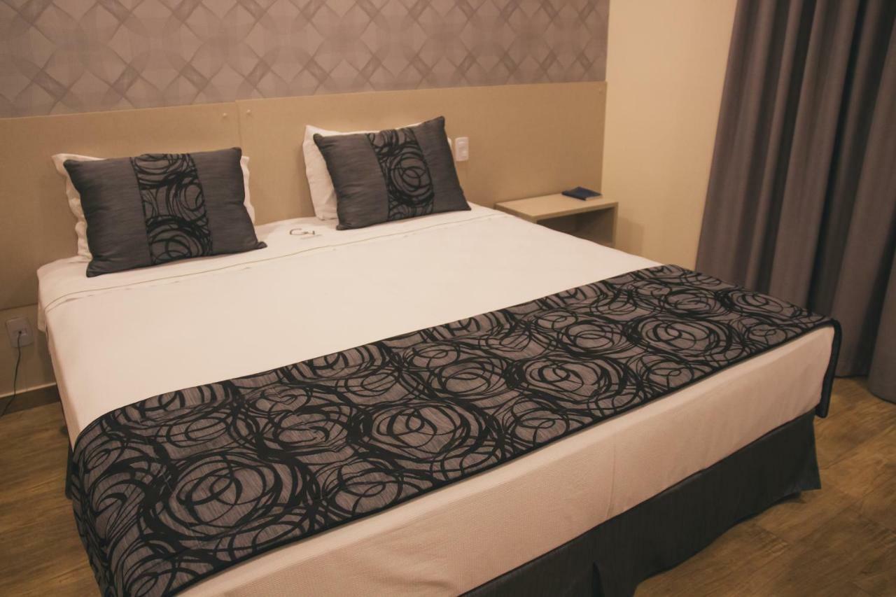 Summit Suites Hotel Cacapava Esterno foto