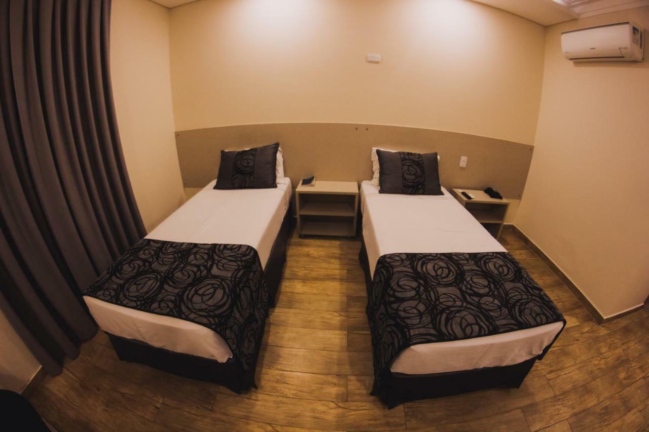 Summit Suites Hotel Cacapava Esterno foto