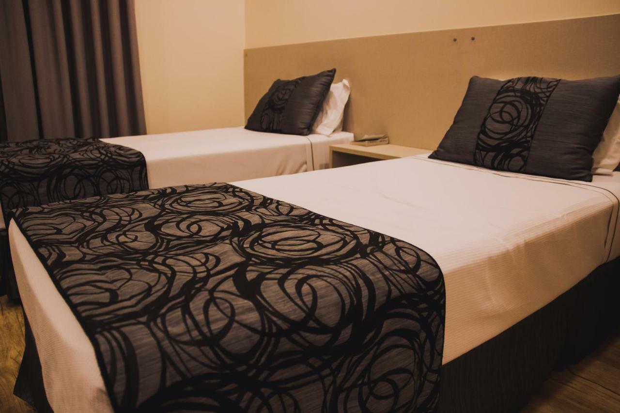 Summit Suites Hotel Cacapava Esterno foto