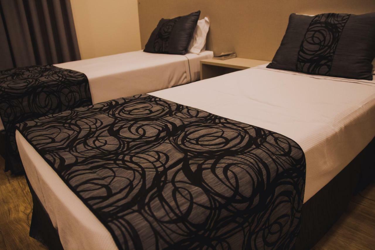 Summit Suites Hotel Cacapava Esterno foto