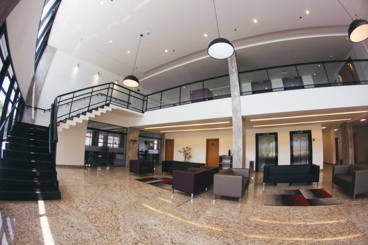 Summit Suites Hotel Cacapava Esterno foto
